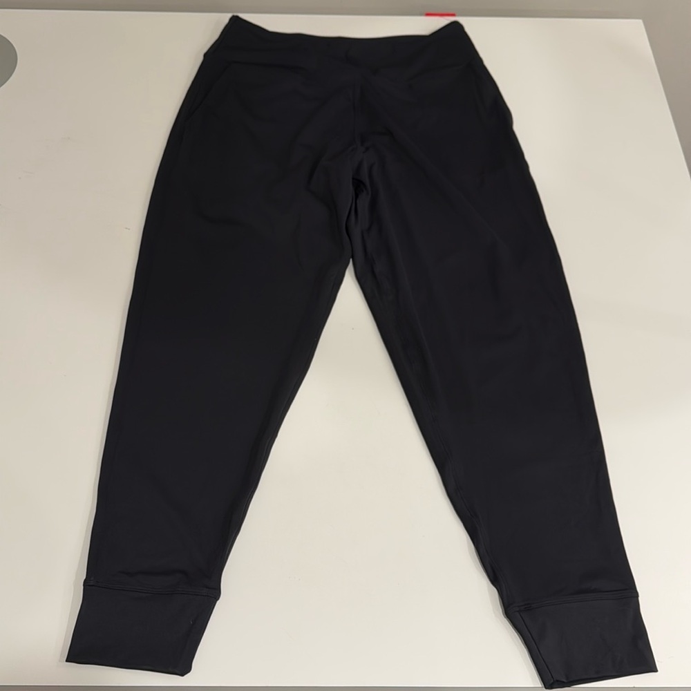 NWT: The Gym People women’s black comfy leggings, size L.